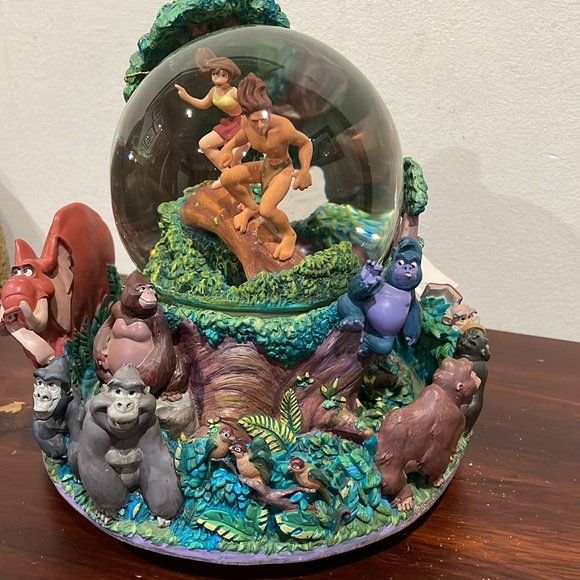 Vintage rare Disney Snowglobe 1990’s Tarzan - Picture 3 of 9